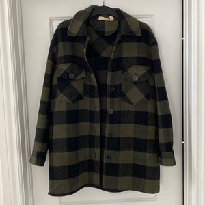 Women’s Plaid Shacket/overcoat